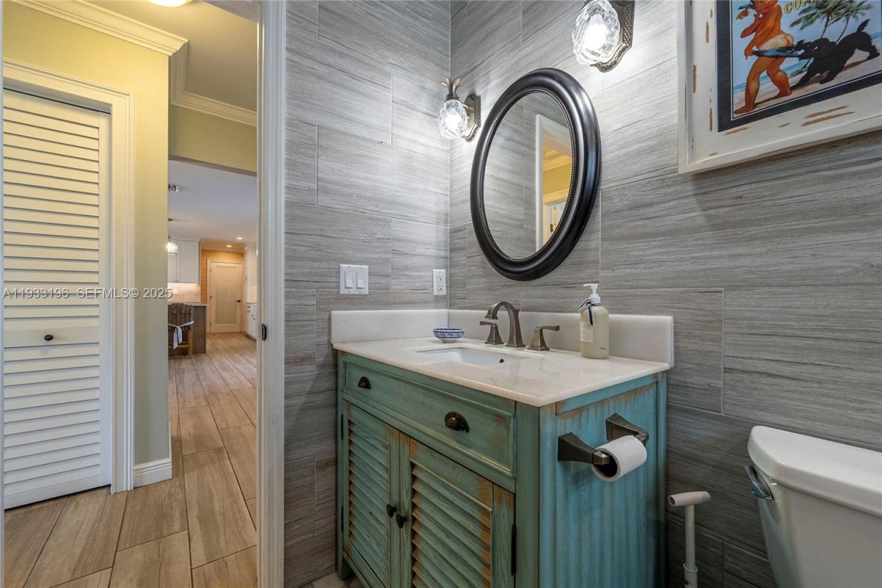 2832 NE 34th St, Lighthouse Point, FL 33064 Photo