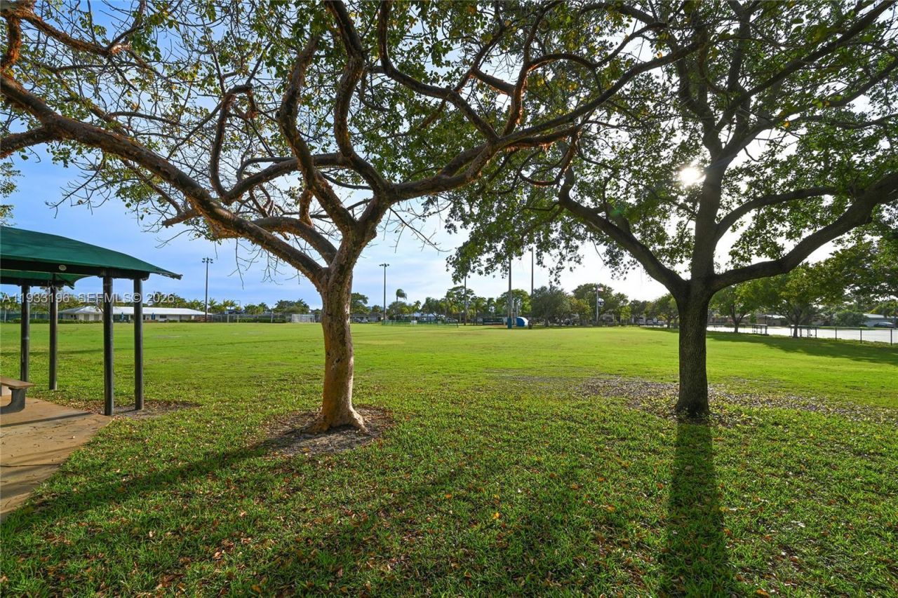 2832 NE 34th St, Lighthouse Point, FL 33064 Photo