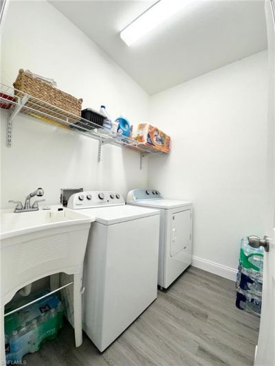 933 Oxford Ave S, Lehigh Acres, FL 33974 Photo