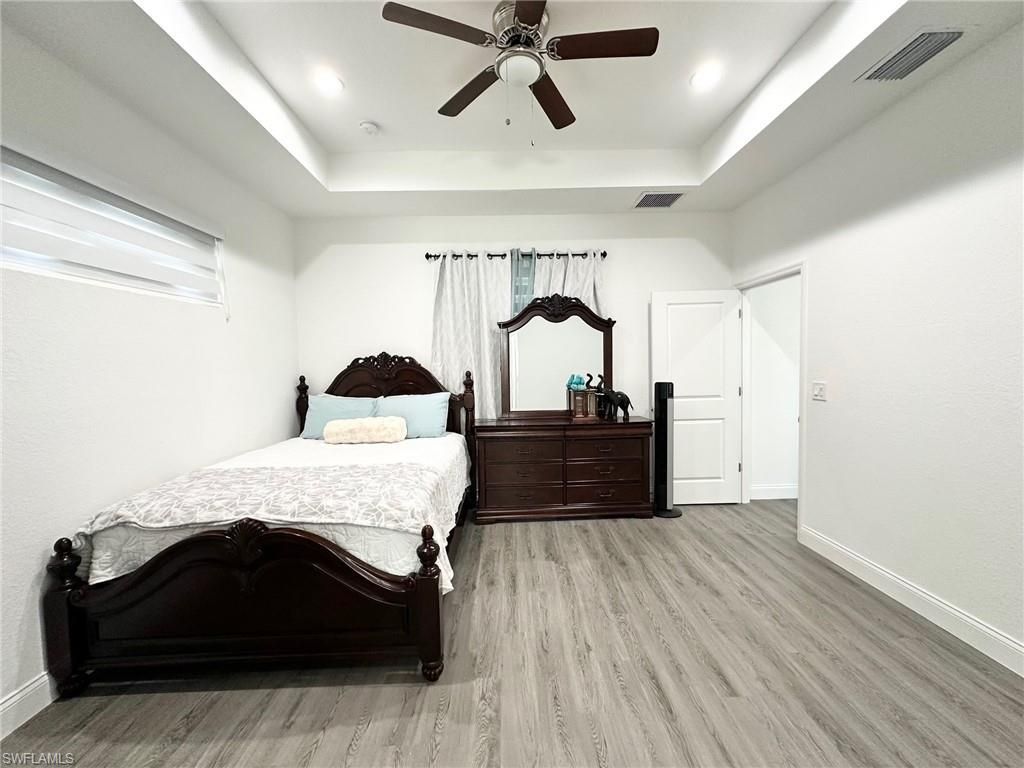 933 Oxford Ave S, Lehigh Acres, FL 33974 Photo