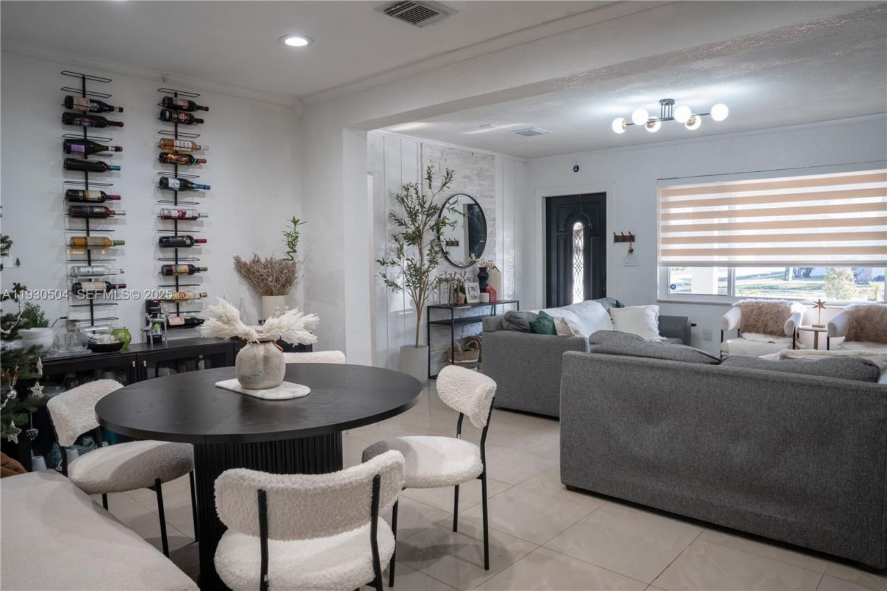 2403 Rodman St, Hollywood, FL 33020 Photo