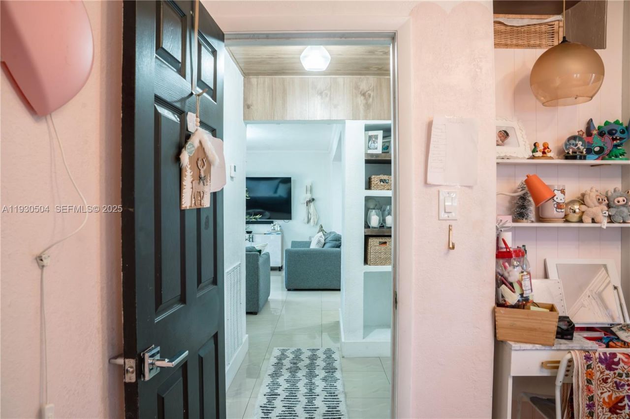 2403 Rodman St, Hollywood, FL 33020 Photo