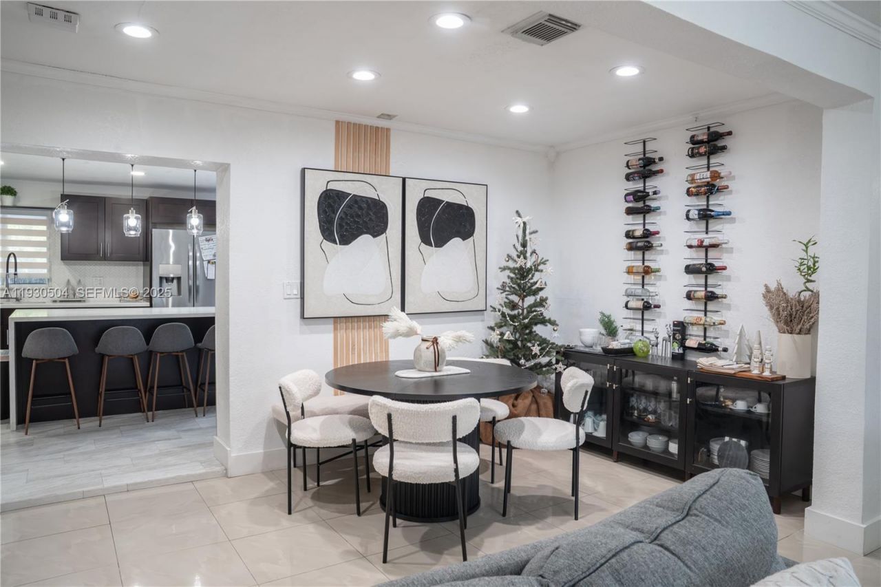 2403 Rodman St, Hollywood, FL 33020 Photo