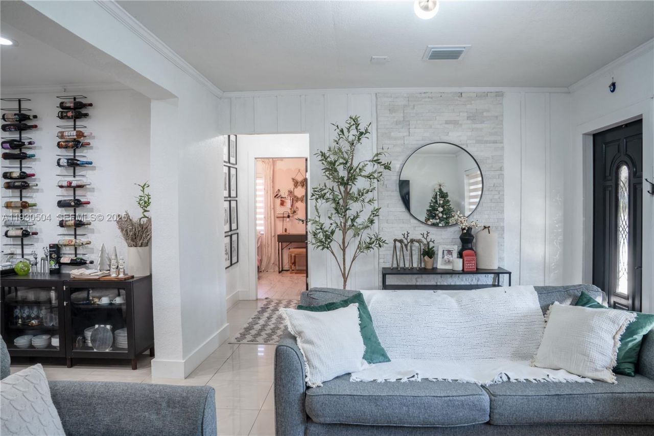 2403 Rodman St, Hollywood, FL 33020 Photo