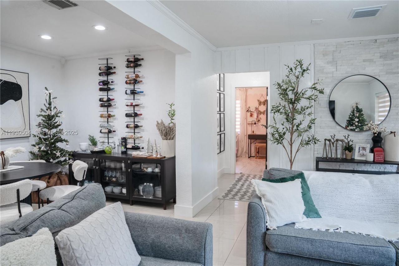 2403 Rodman St, Hollywood, FL 33020 Photo