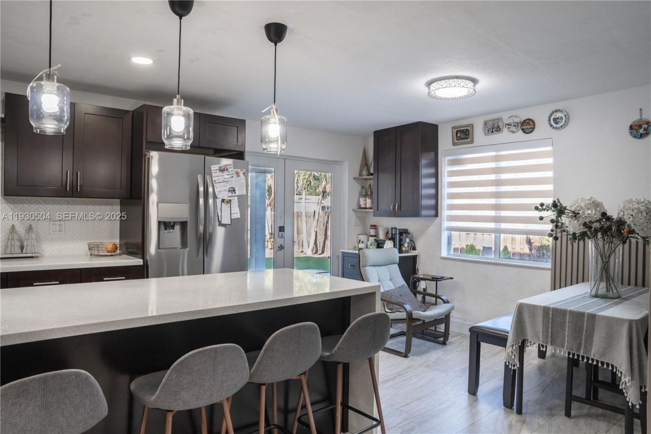 2403 Rodman St, Hollywood, FL 33020 Photo