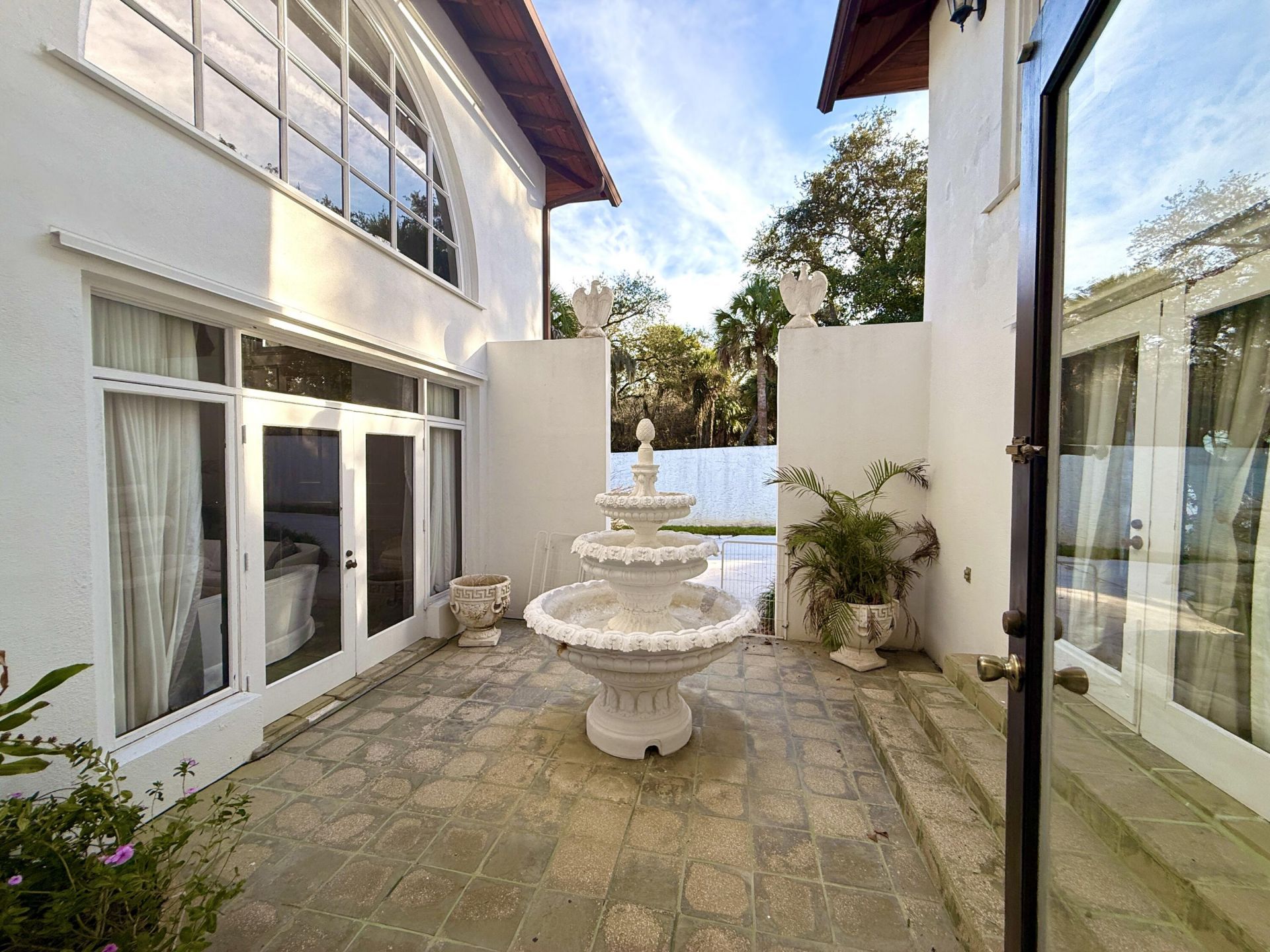 1009 S Indian River Drive, Fort Pierce, FL 34950 Photo