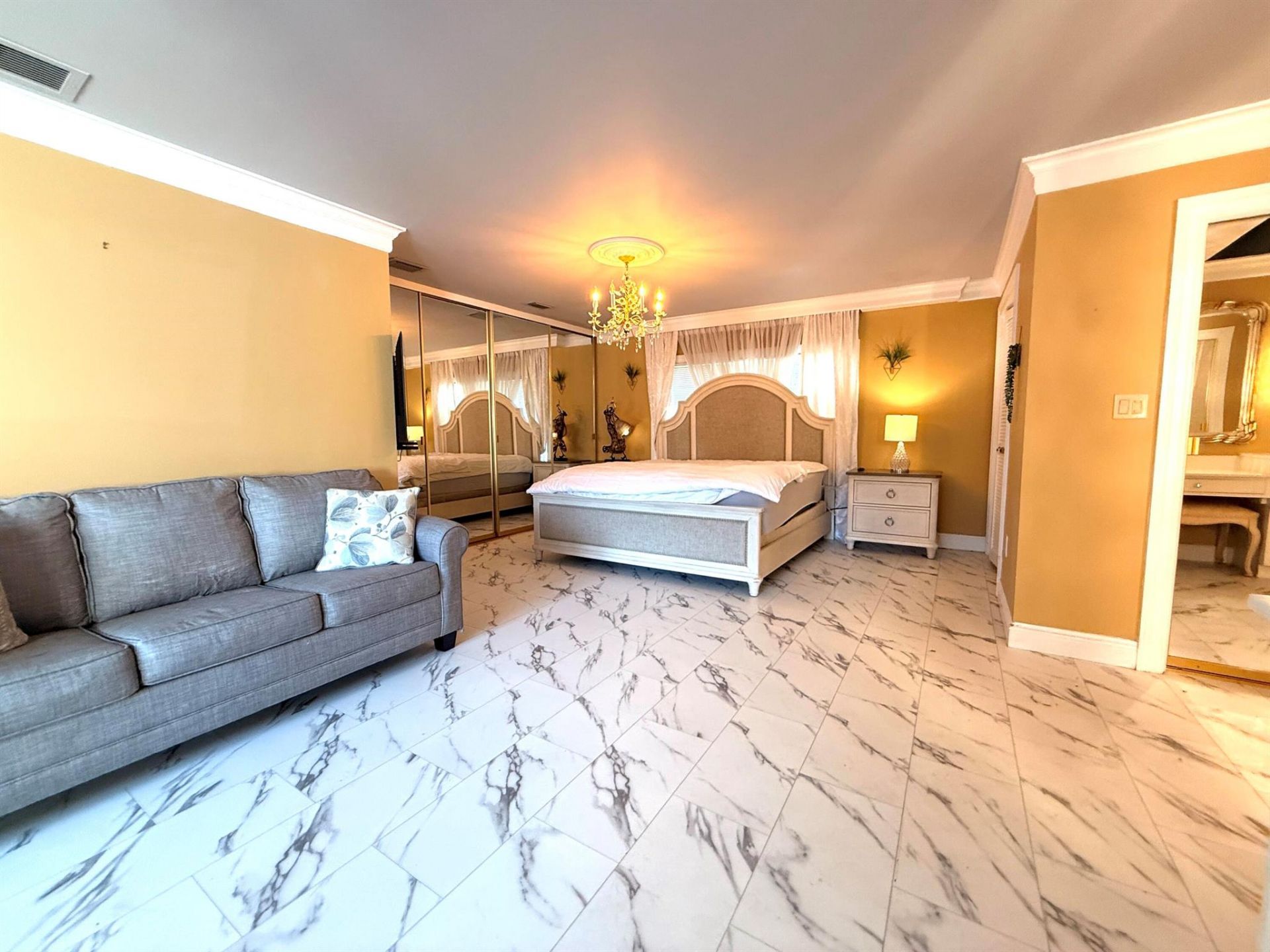 1009 S Indian River Drive, Fort Pierce, FL 34950 Photo