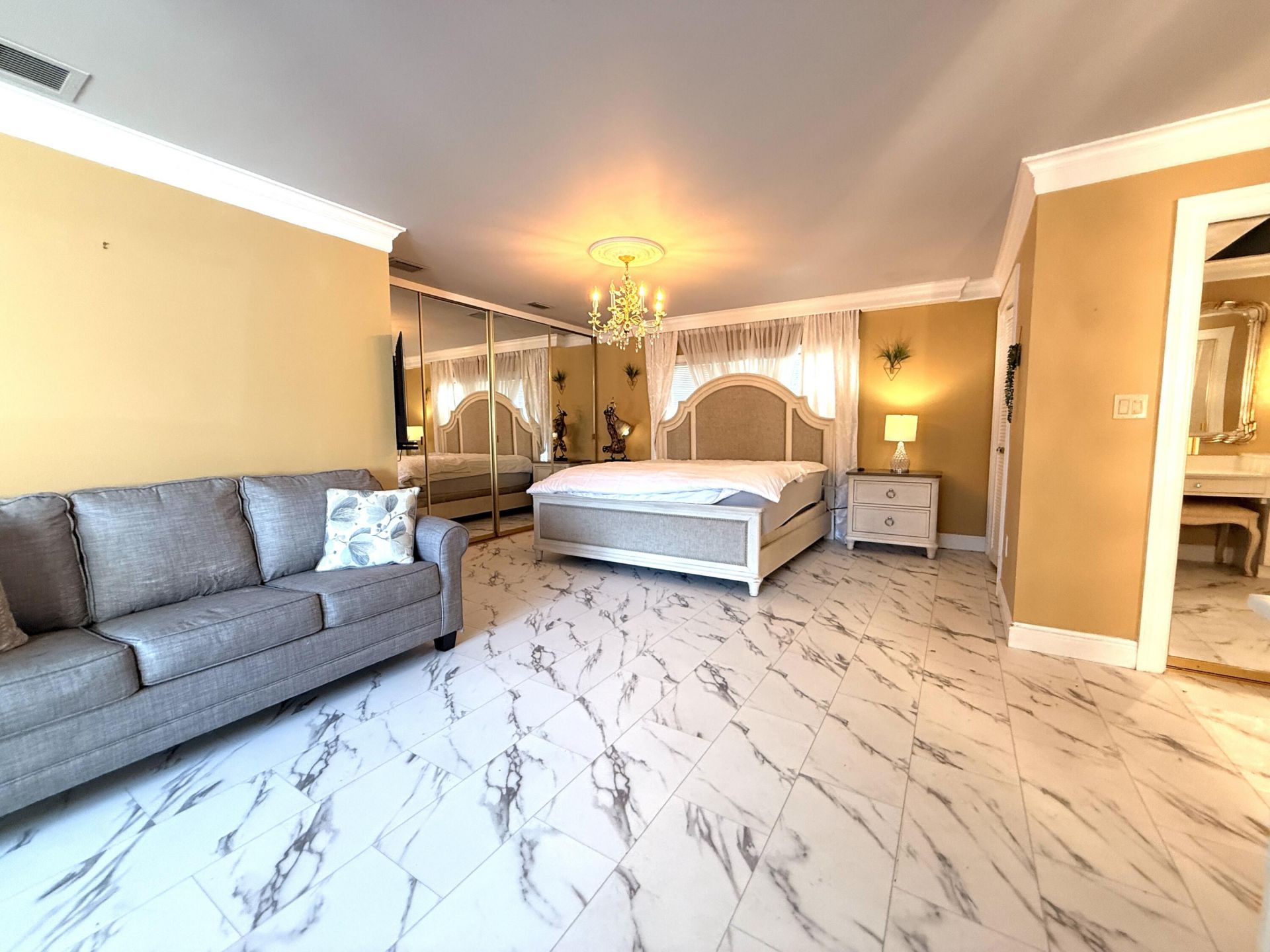 1009 S Indian River Drive, Fort Pierce, FL 34950 Photo