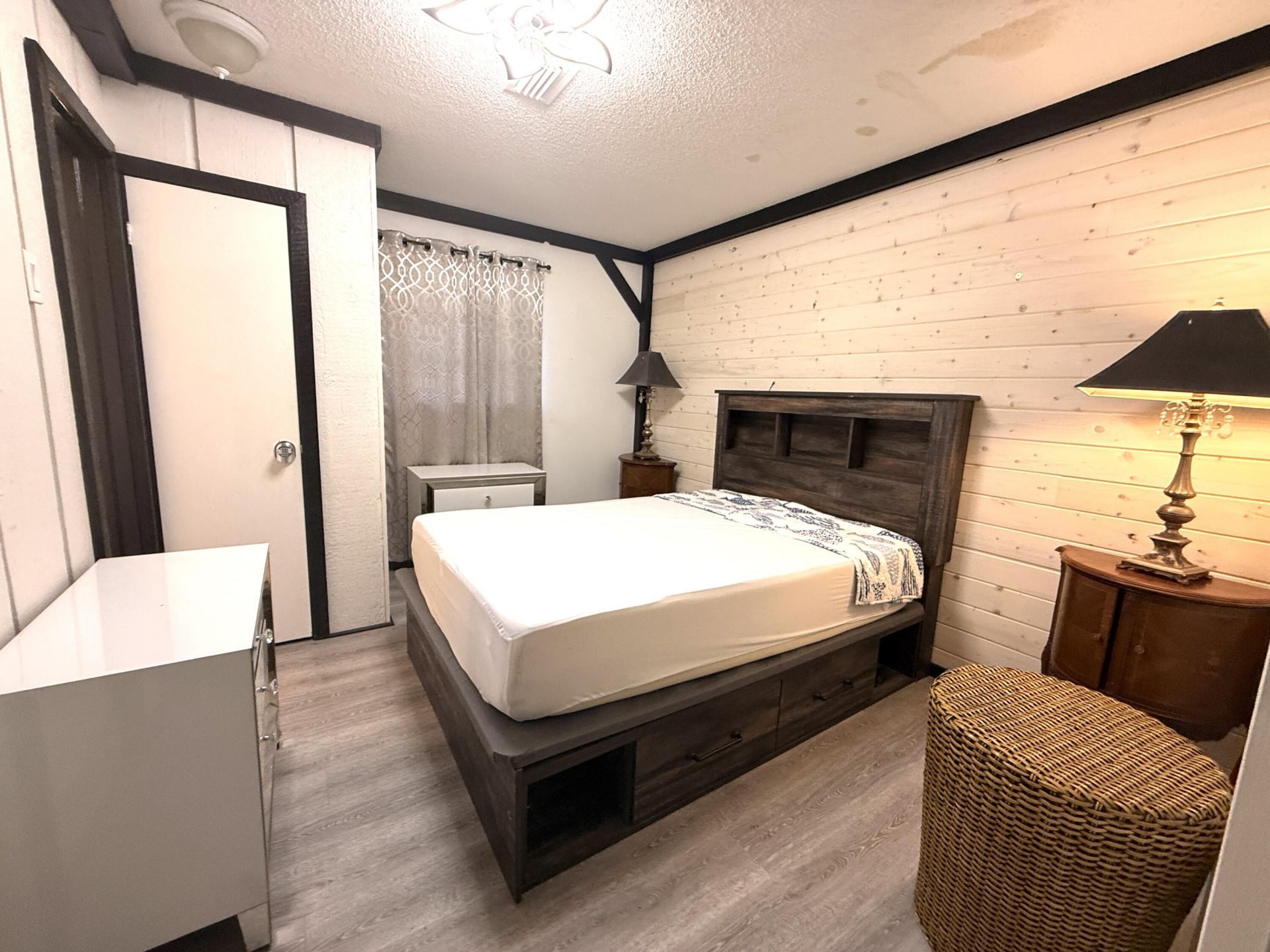 1009 S Indian River Drive, Fort Pierce, FL 34950 Photo