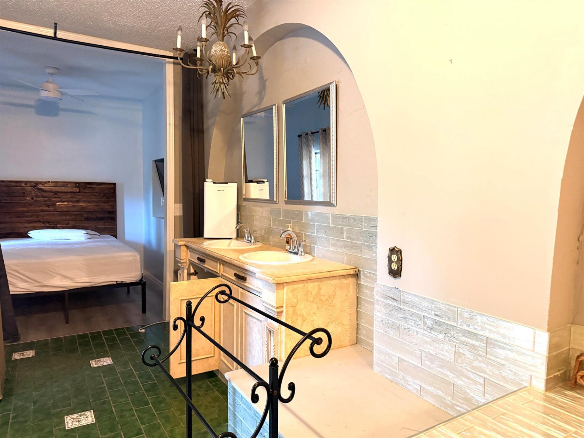 1009 S Indian River Drive, Fort Pierce, FL 34950 Photo