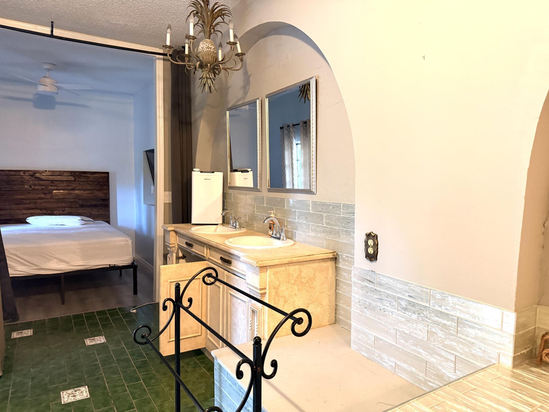 1009 S Indian River Drive, Fort Pierce, FL 34950 Photo