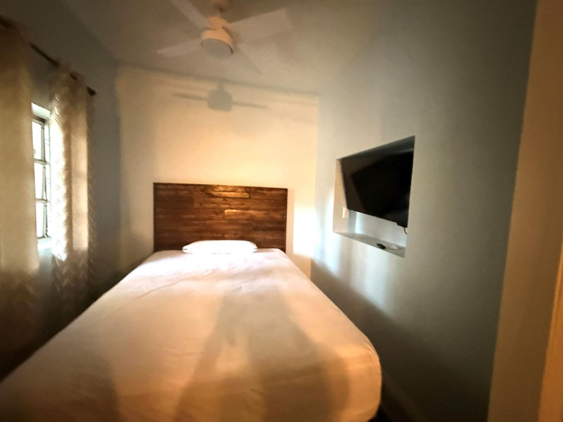 1009 S Indian River Drive, Fort Pierce, FL 34950 Photo