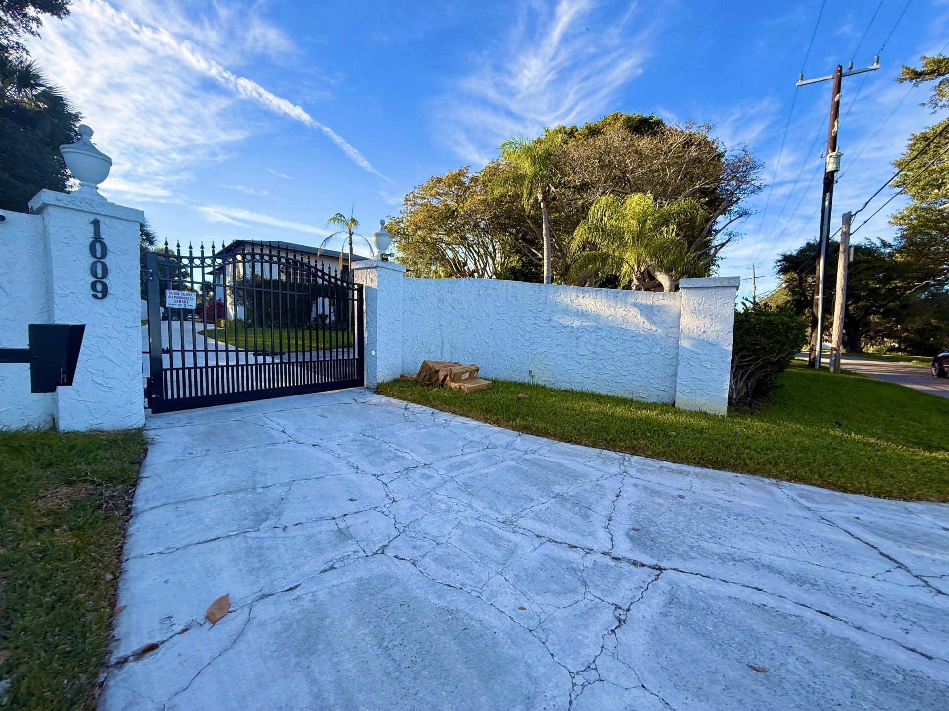 1009 S Indian River Drive, Fort Pierce, FL 34950 Photo