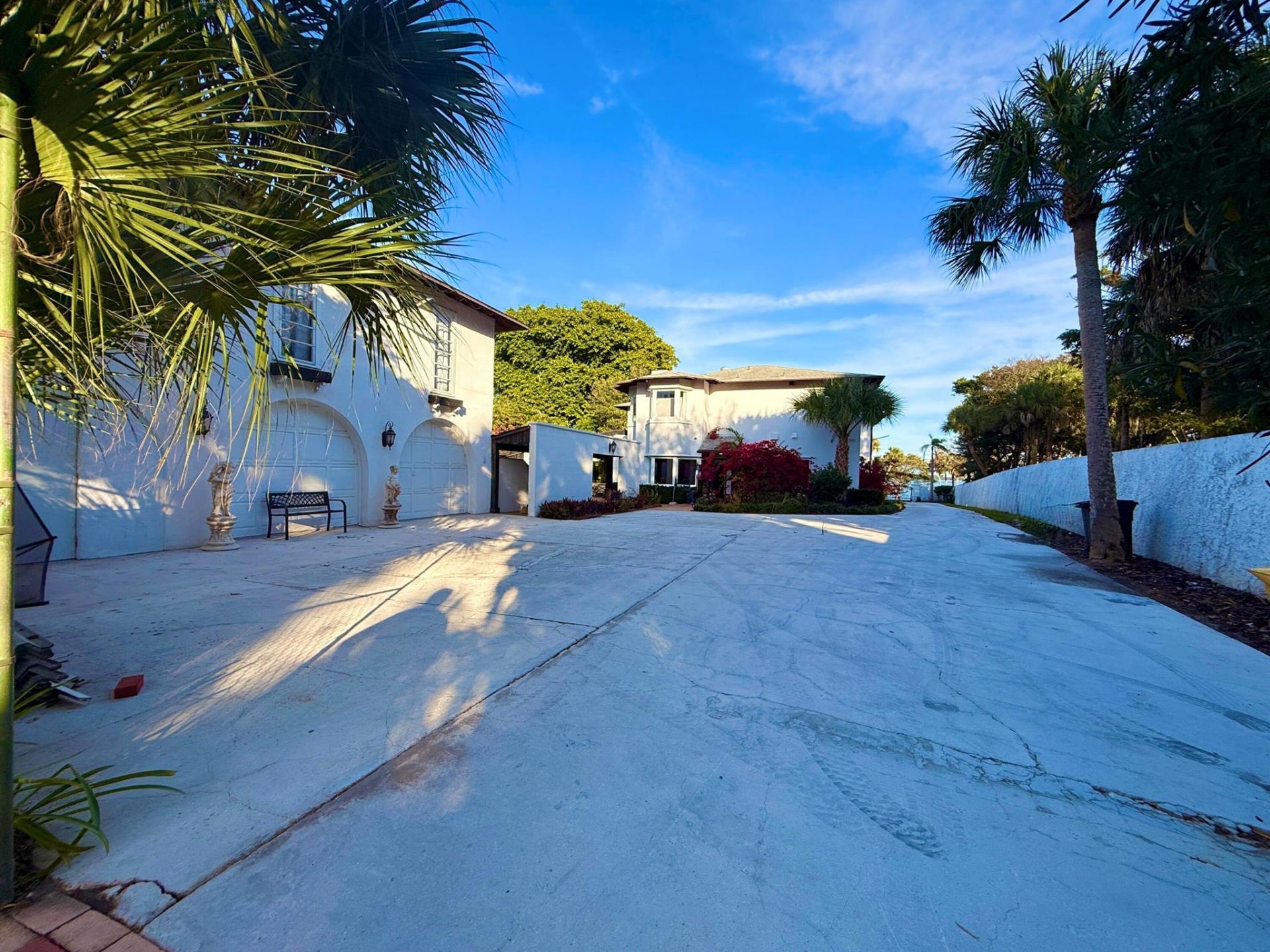 1009 S Indian River Drive, Fort Pierce, FL 34950 Photo