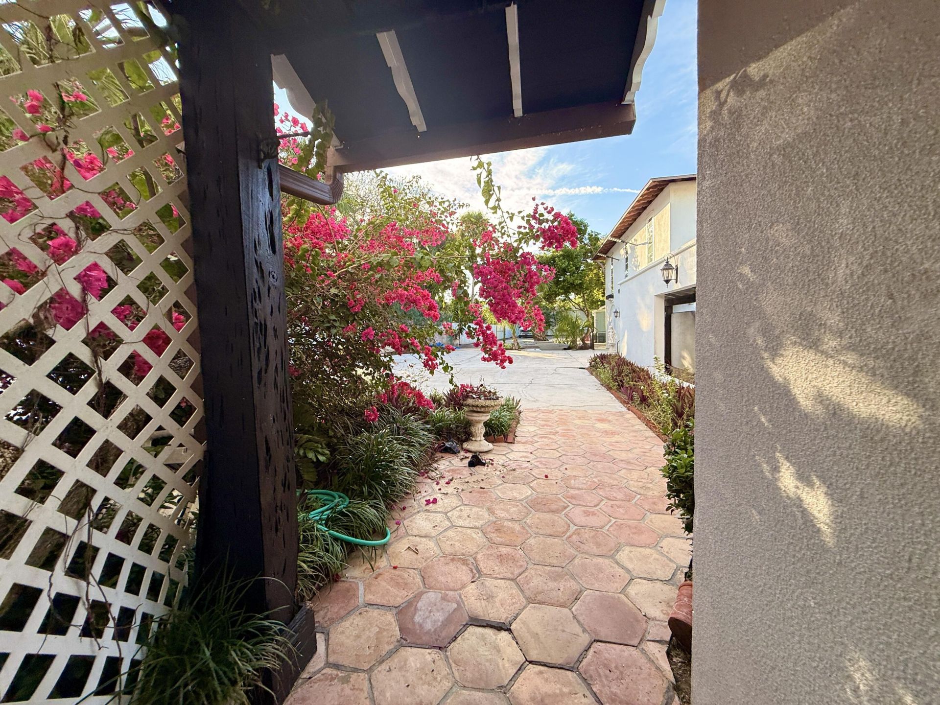 1009 S Indian River Drive, Fort Pierce, FL 34950 Photo