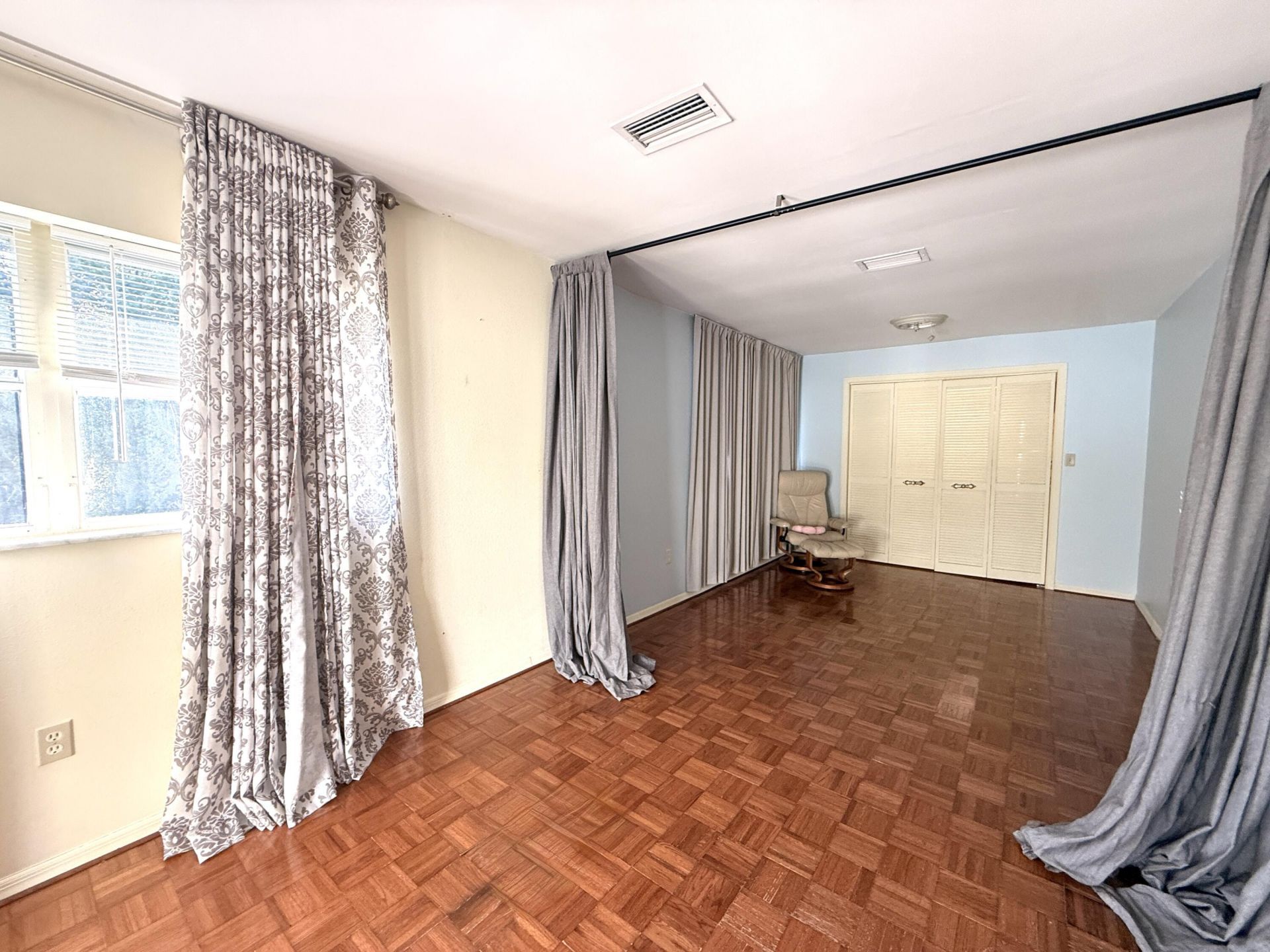 1009 S Indian River Drive, Fort Pierce, FL 34950 Photo