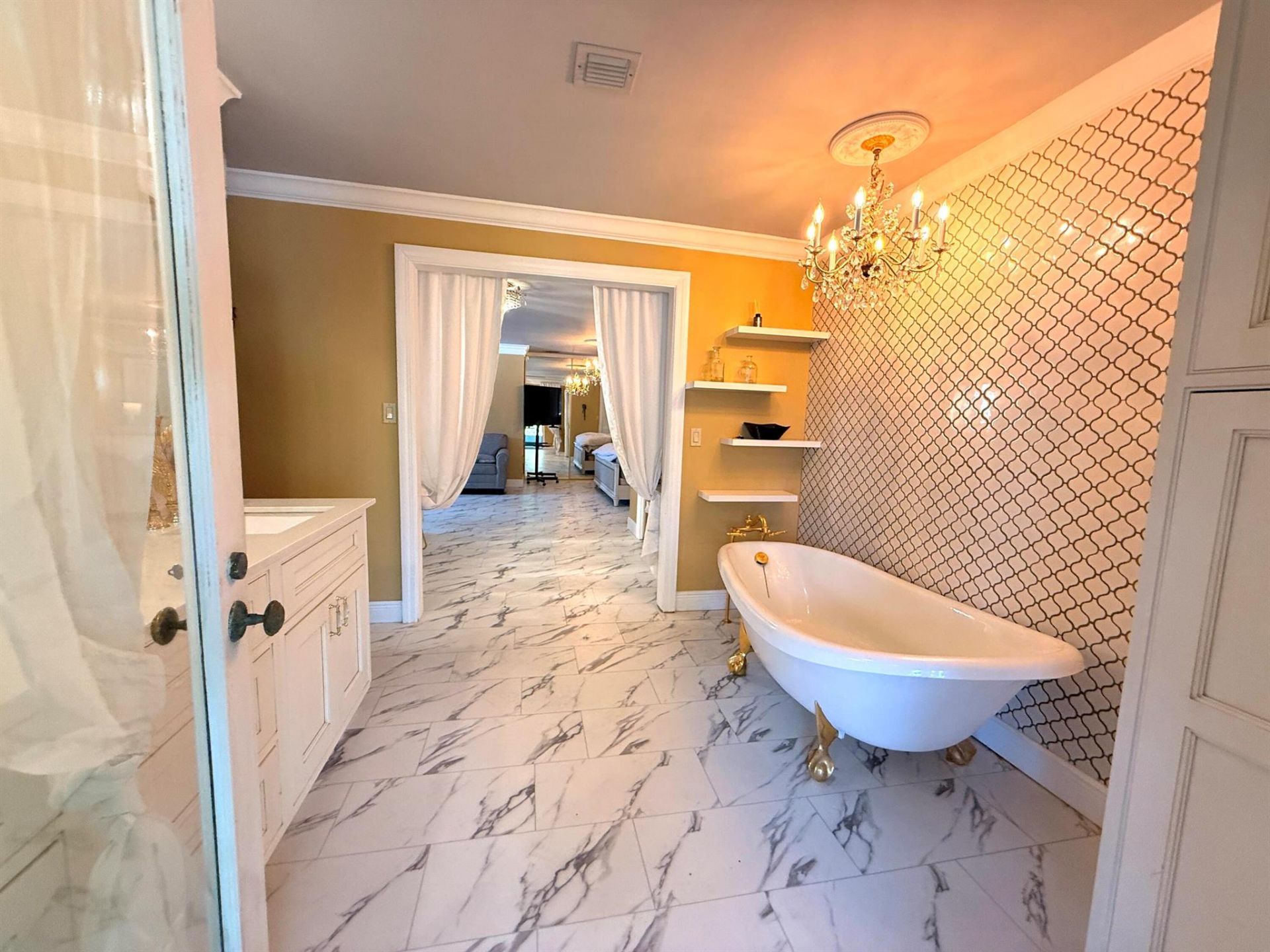 1009 S Indian River Drive, Fort Pierce, FL 34950 Photo