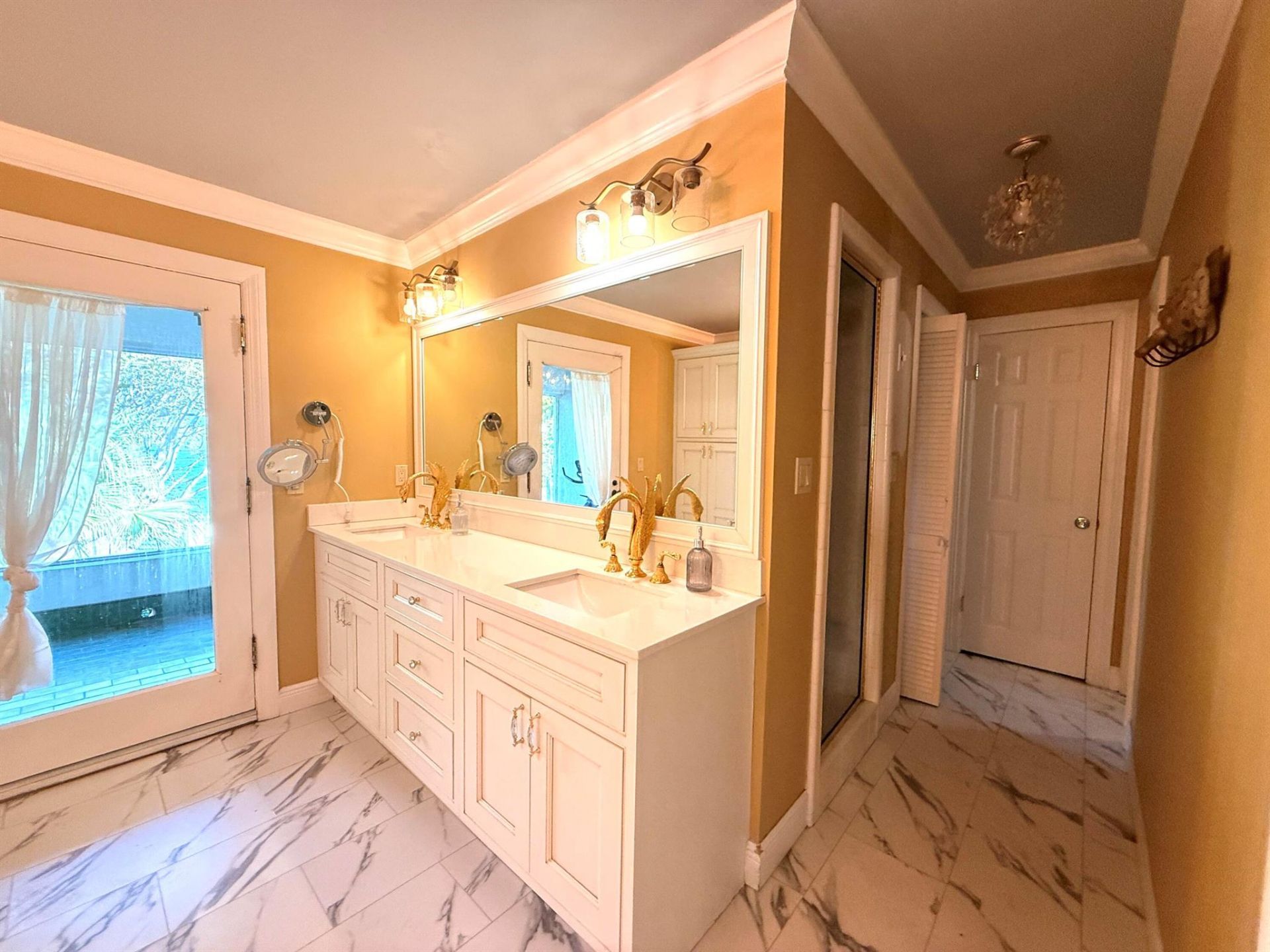 1009 S Indian River Drive, Fort Pierce, FL 34950 Photo