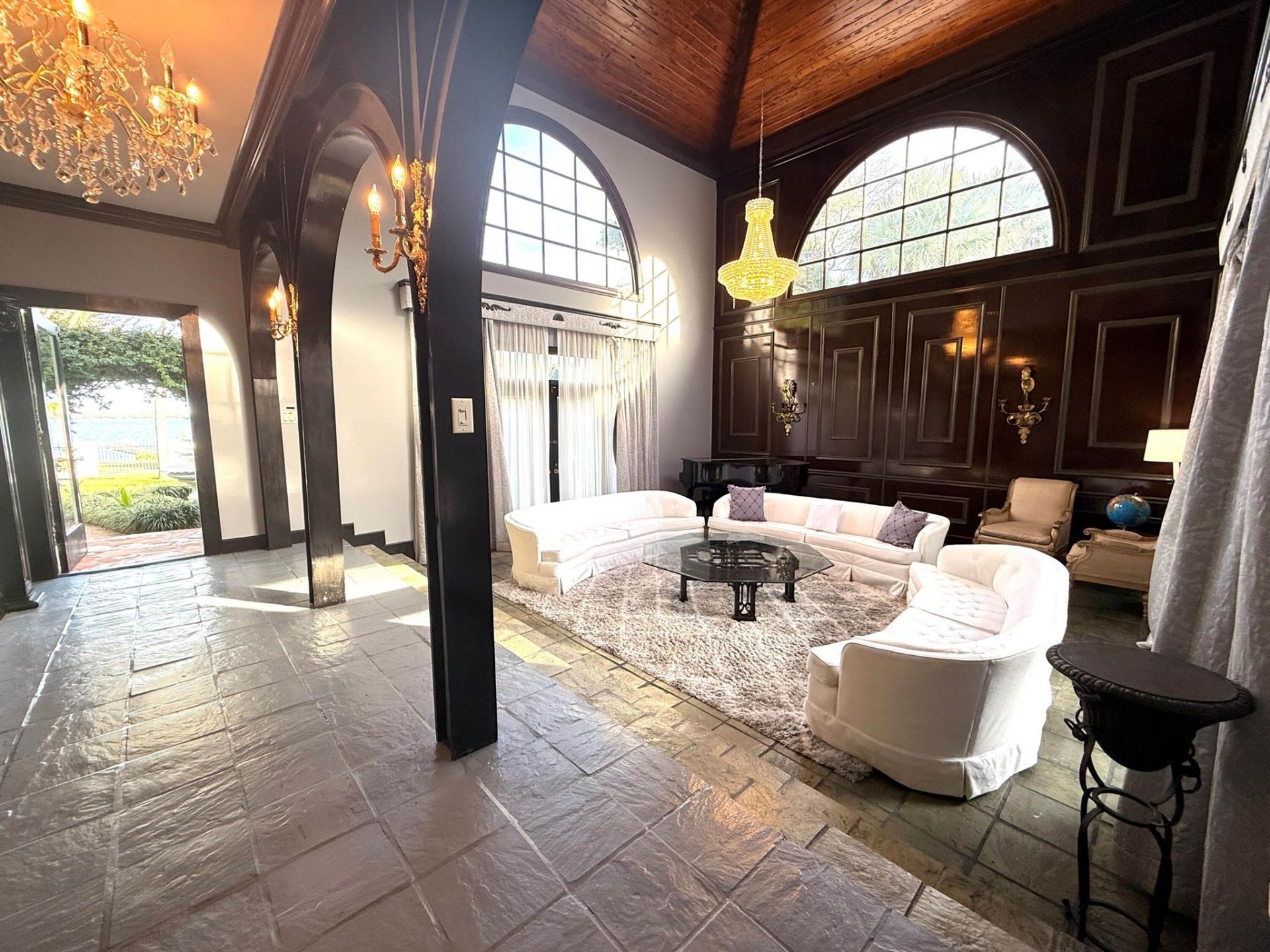 1009 S Indian River Drive, Fort Pierce, FL 34950 Photo