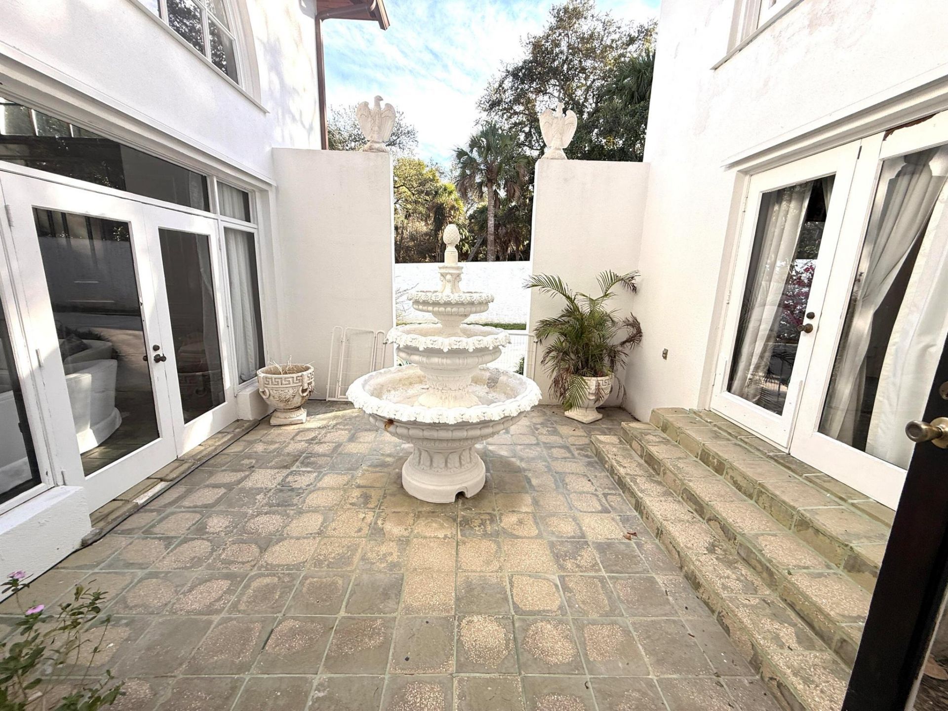 1009 S Indian River Drive, Fort Pierce, FL 34950 Photo