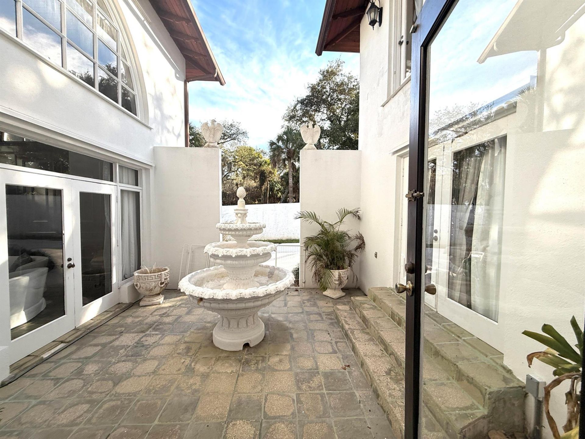 1009 S Indian River Drive, Fort Pierce, FL 34950 Photo