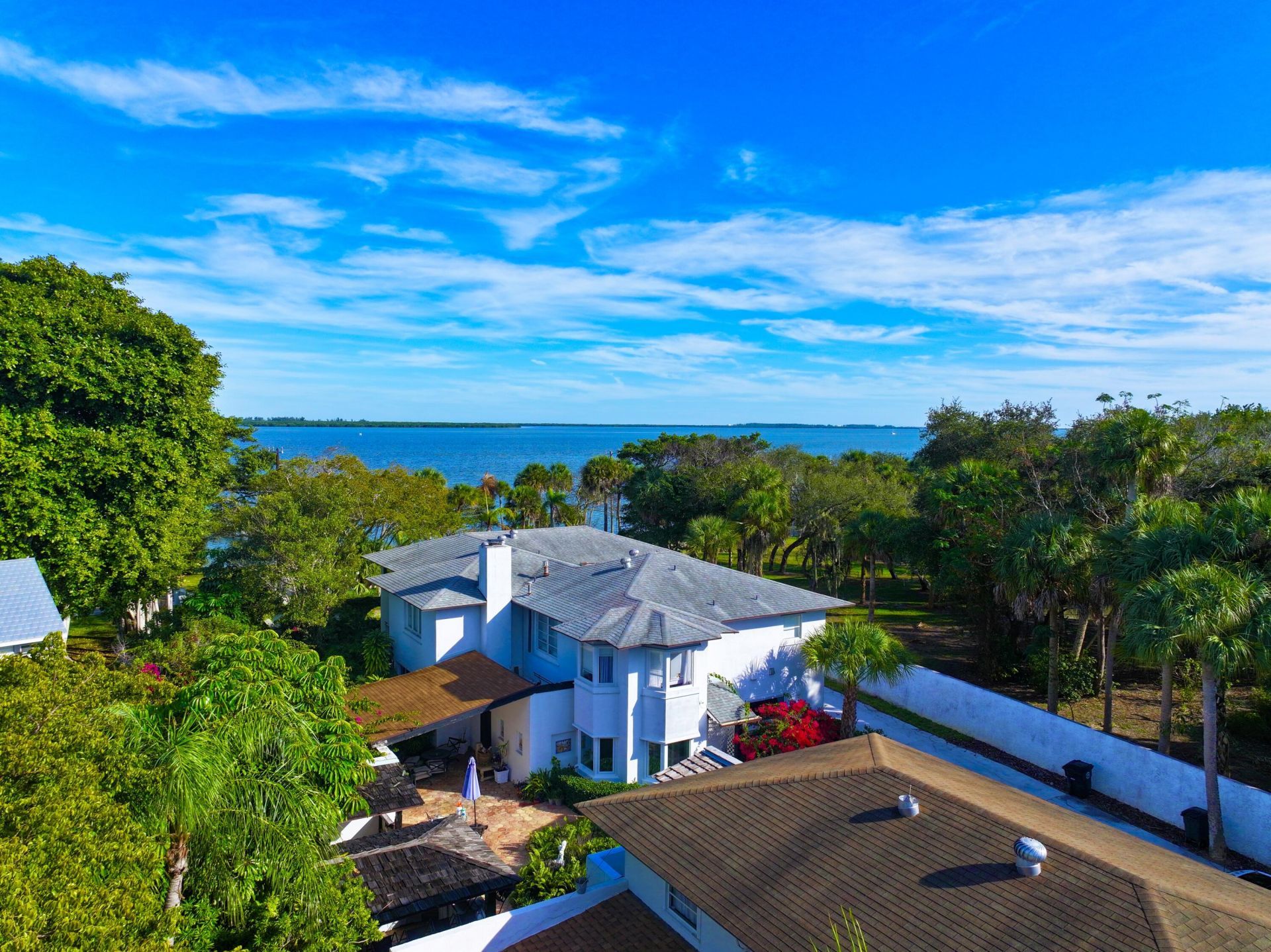 1009 S Indian River Drive, Fort Pierce, FL 34950 Photo