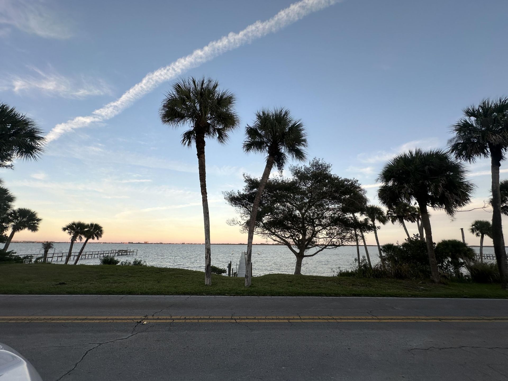 1009 S Indian River Drive, Fort Pierce, FL 34950 Photo