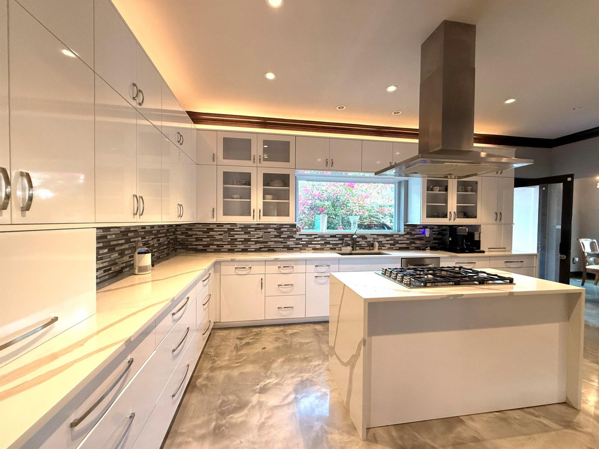 1009 S Indian River Drive, Fort Pierce, FL 34950 Photo