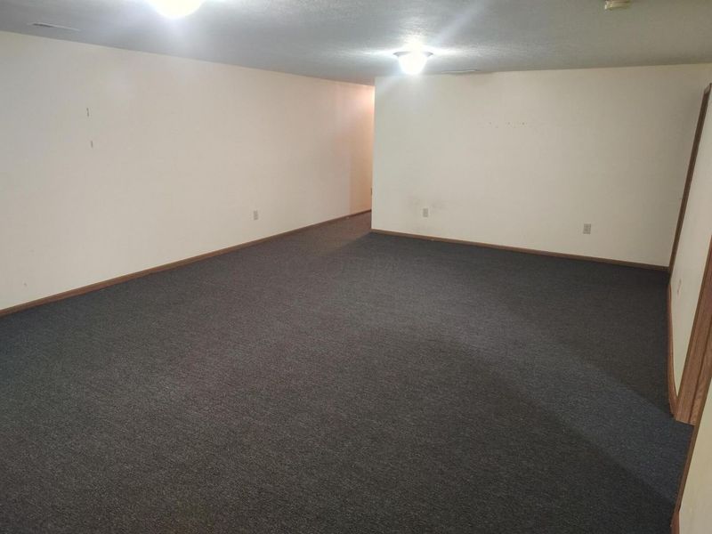 4531 White Leaf Way, Columbus, OH 43228 Photo 10