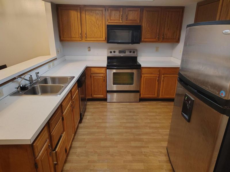 4531 White Leaf Way, Columbus, OH 43228 Photo 4