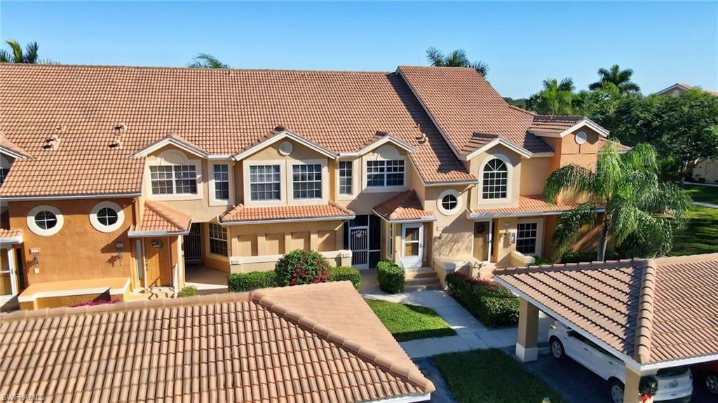 13046 Amberley Ct, Unit 611, Bonita Springs, FL 34135 Photo