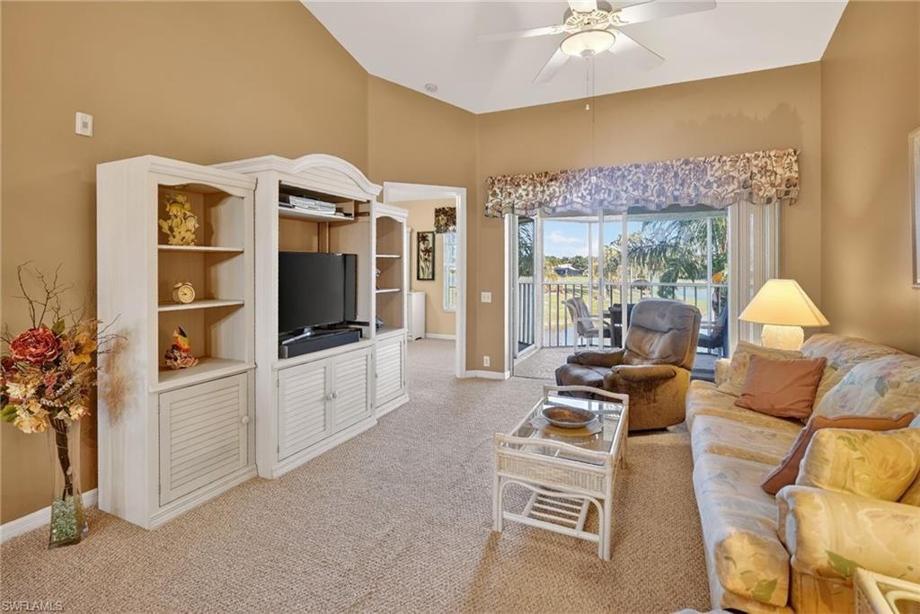 13046 Amberley Ct, Unit 611, Bonita Springs, FL 34135 Photo