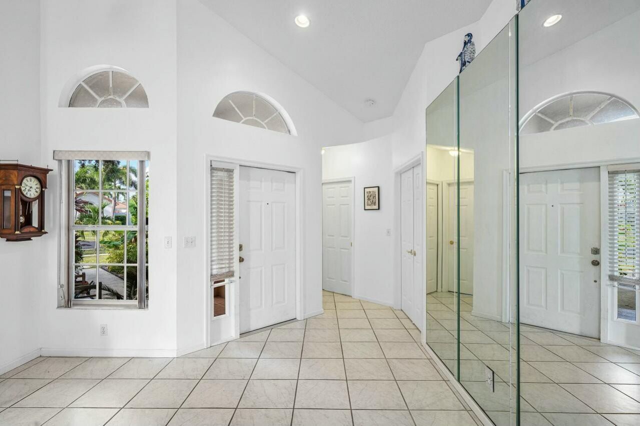 1643 Oak Berry Circle, Wellington, FL 33414 Photo