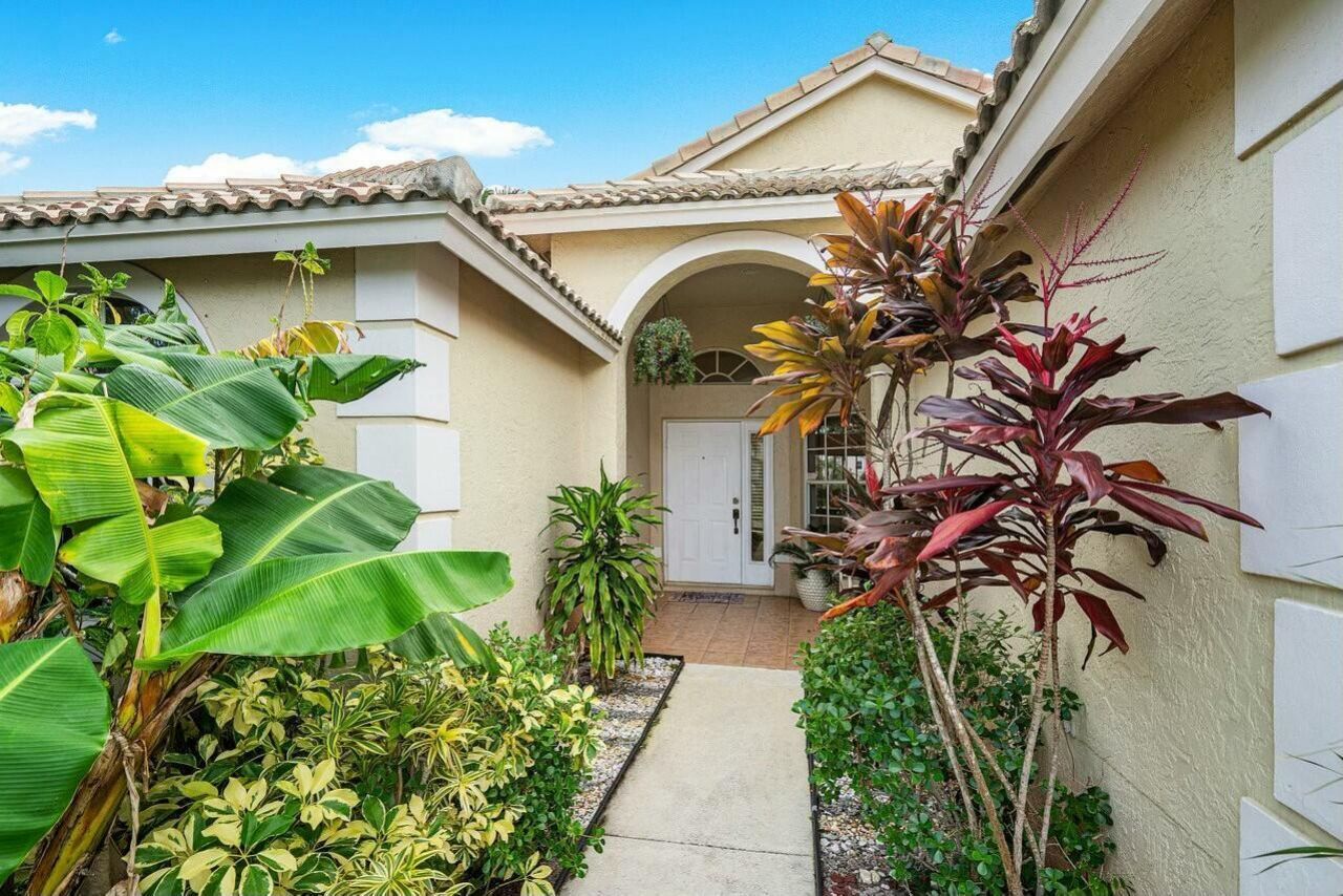 1643 Oak Berry Circle, Wellington, FL 33414 Photo