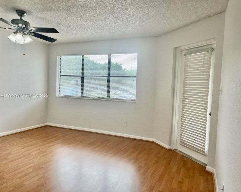 540 S Park Rd, Unit 212-9, Hollywood, FL 33021 Photo