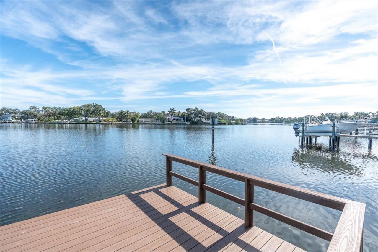 2800 Coffee Pot Boulevard Ne, Saint Petersburg, FL 33704 Photo