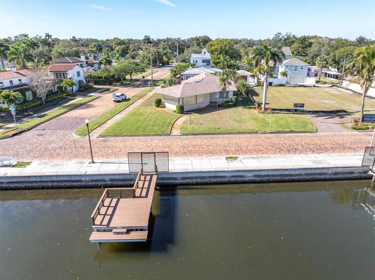 2800 Coffee Pot Boulevard Ne, Saint Petersburg, FL 33704 Photo