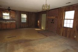 4365 Newberry Highway photo 4