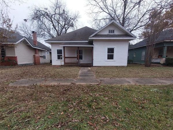 1328 W Woodard Street, Denison, TX 75020