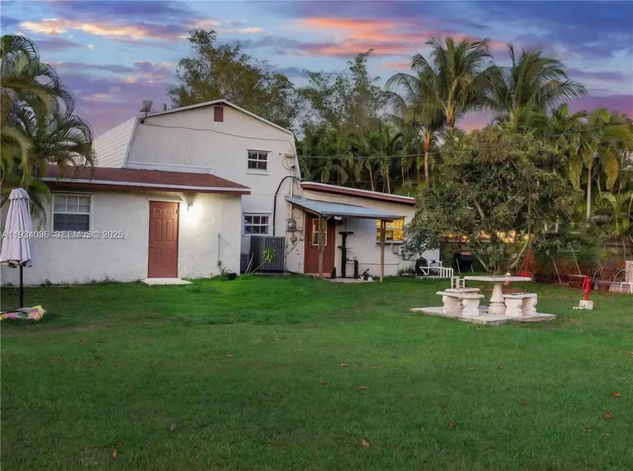 19810 SW 200th St , Miami, FL 33187 Photo