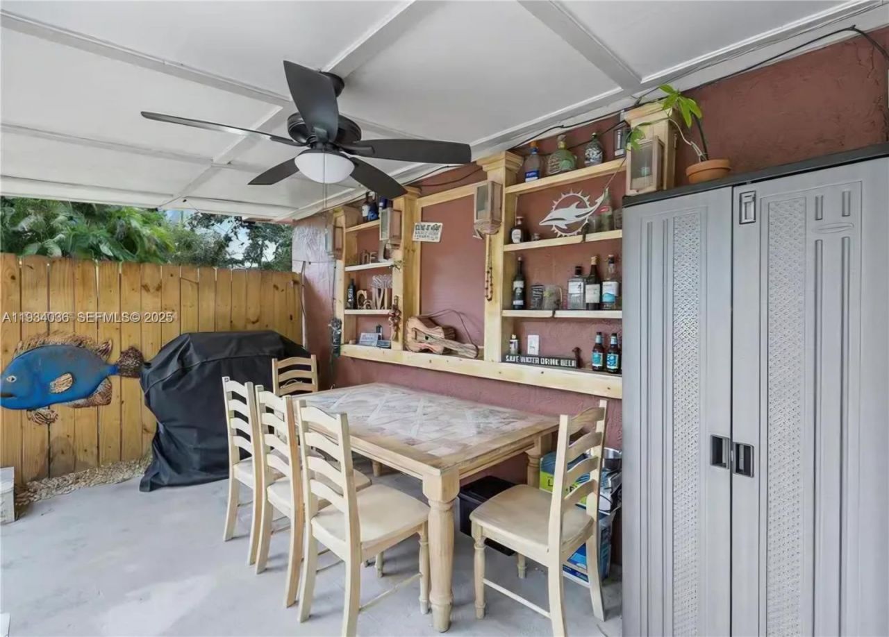 19810 SW 200th St , Miami, FL 33187 Photo