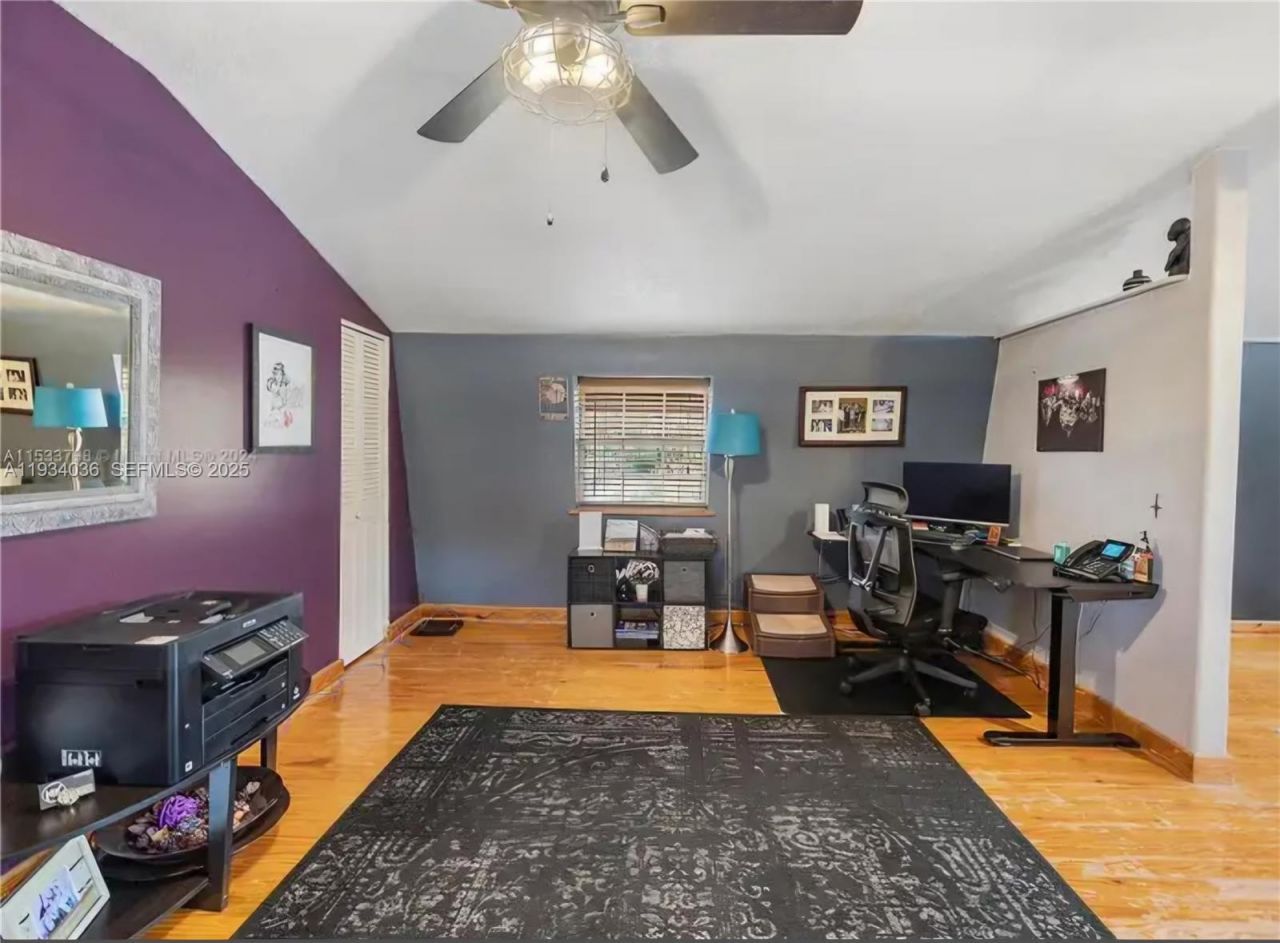 19810 SW 200th St , Miami, FL 33187 Photo