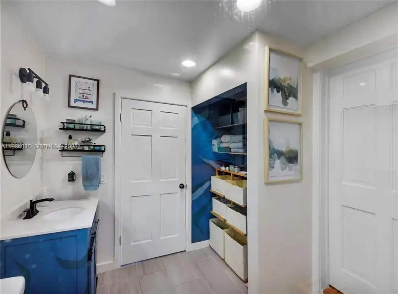 19810 SW 200th St , Miami, FL 33187 Photo