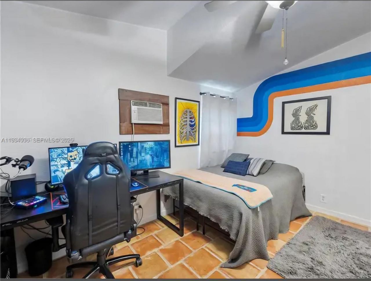 19810 SW 200th St , Miami, FL 33187 Photo