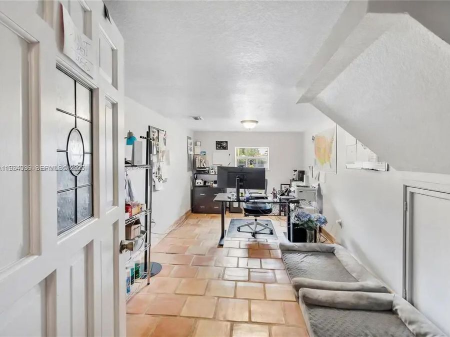 Property Image 64