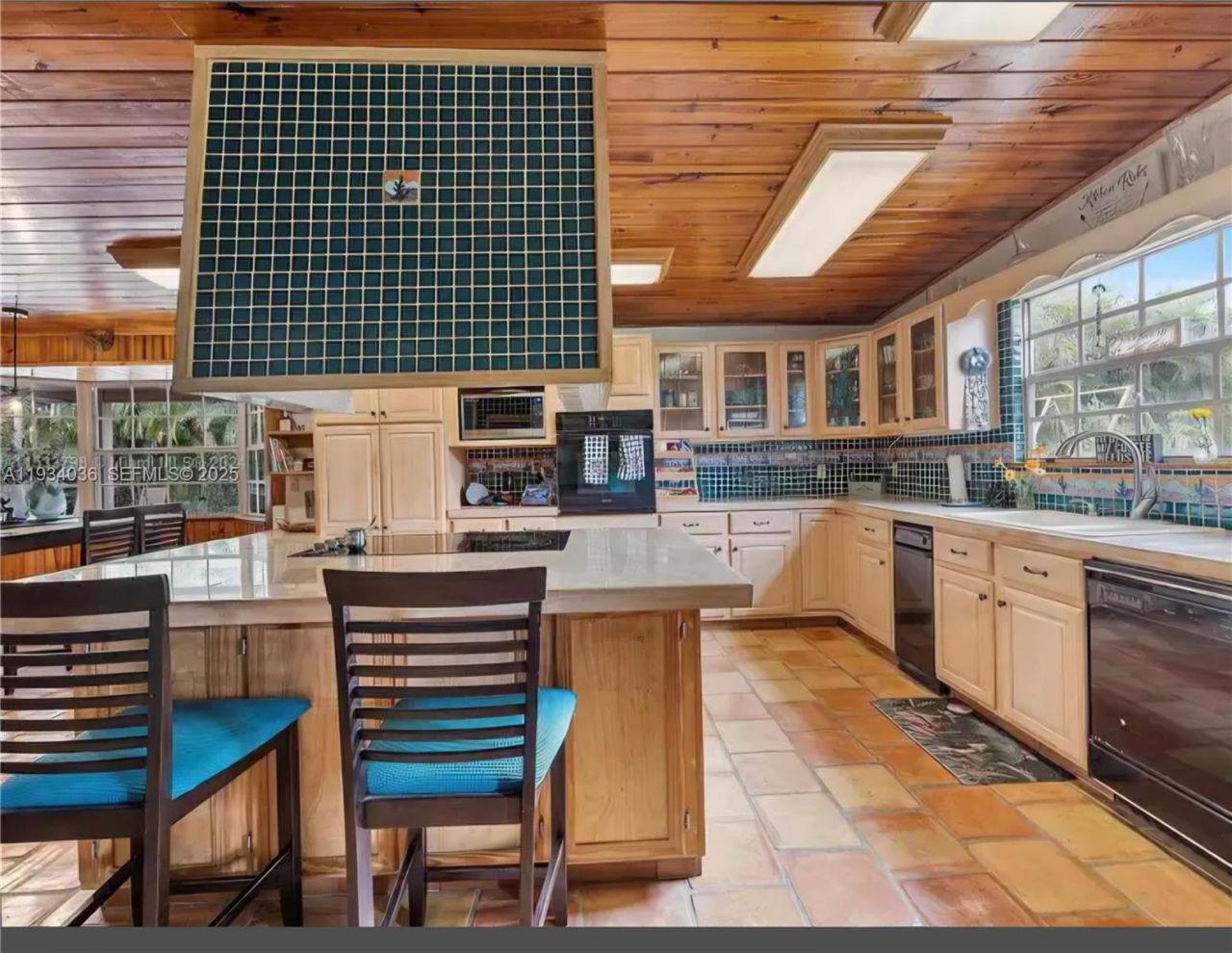 19810 SW 200th St , Miami, FL 33187 Photo