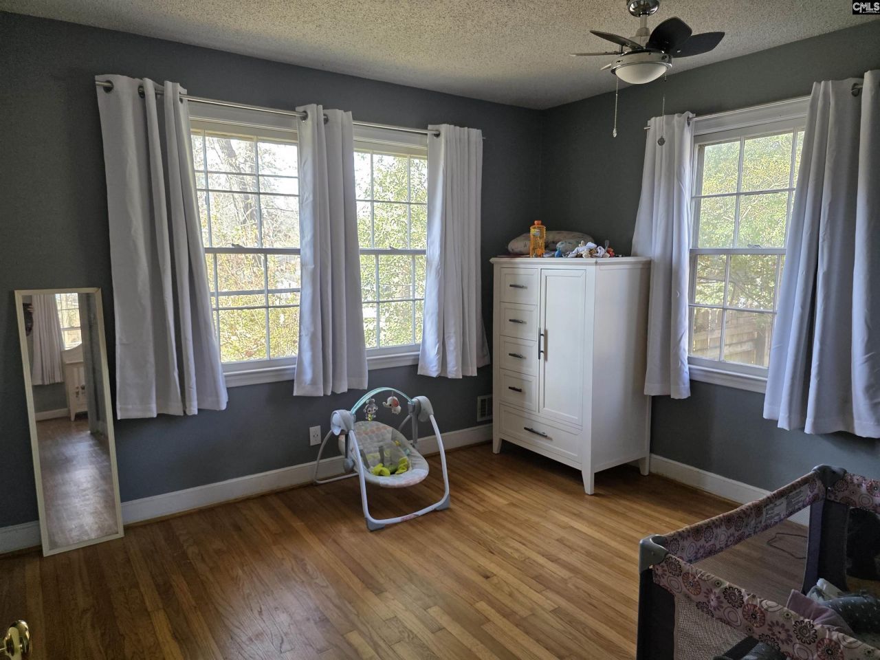 1326 Cedar Terrace Photo 16