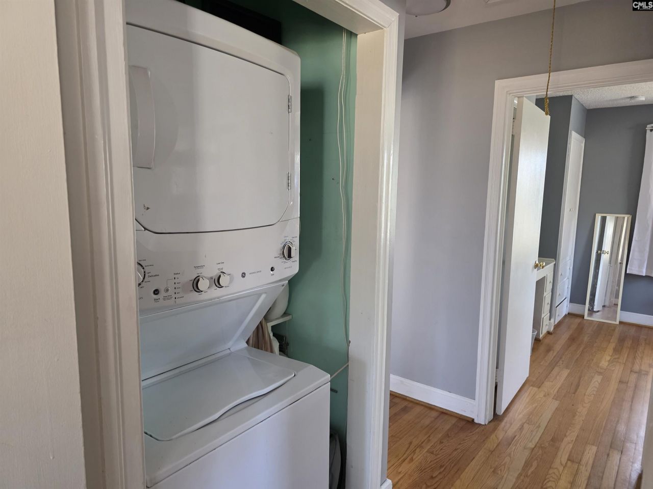 1326 Cedar Terrace Photo 20