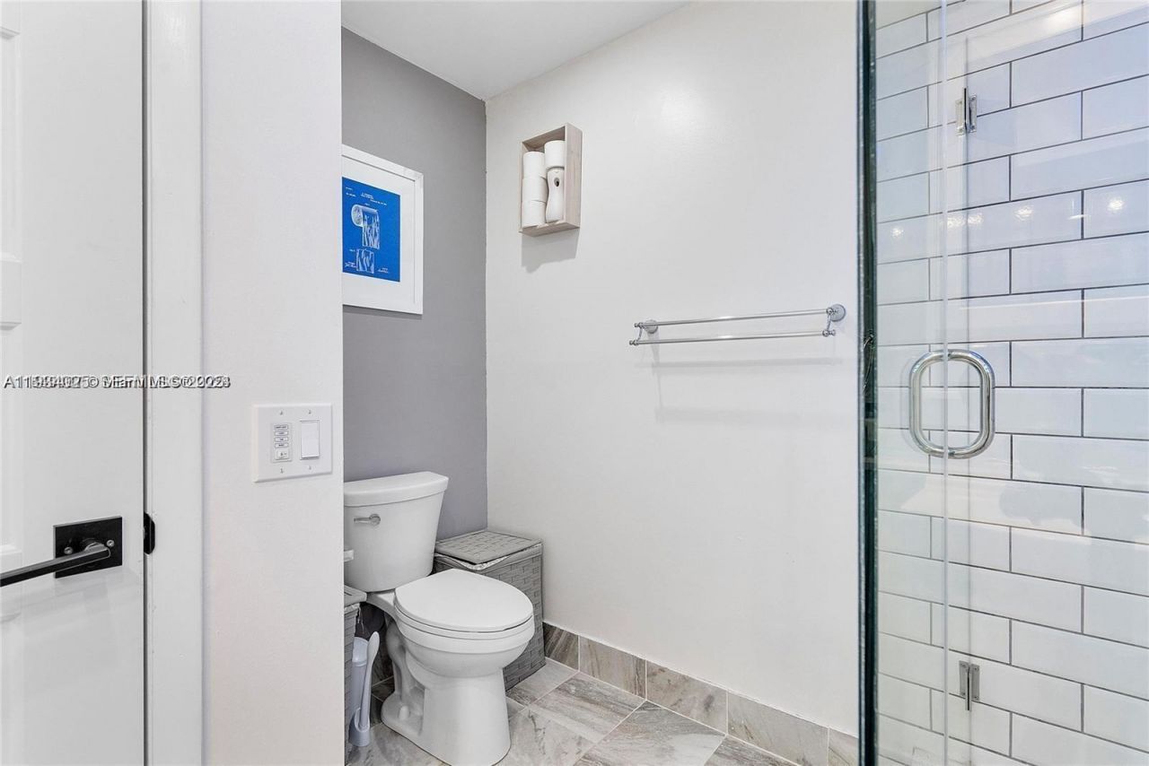 1281 W Fairway Rd, Pembroke Pines, FL 33026 Photo